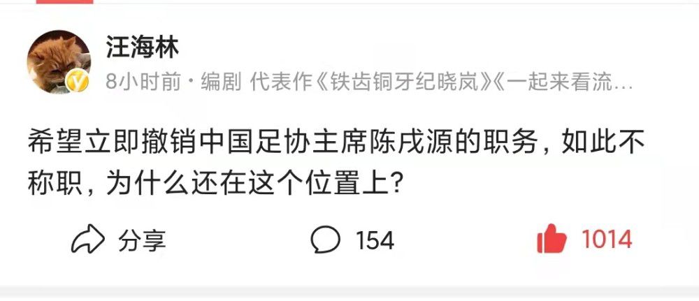 你知道他问我什么?‘电影好看吗?你相信恐龙吗?它有多吓人?我能带孩子们去看吗?由此可见，当《侏罗纪公园》正式作商业放映后，这样一种好奇心会使影片在夏季的票房排行榜上成为一个大赢家([美]布雷恩·乔纳森/著王群/译)。